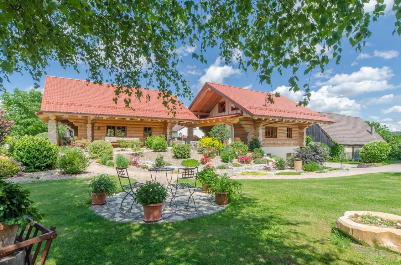 Heumanns Blockhaeuser Am Wald Pottenstein Exteriér fotografie