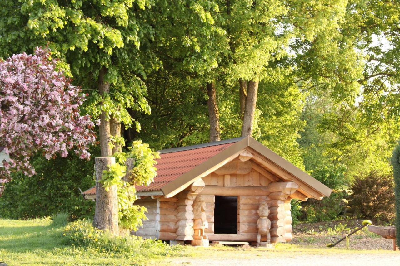 Hotel Heumanns Blockhaeuser Am Wald Pottenstein Exteriér fotografie